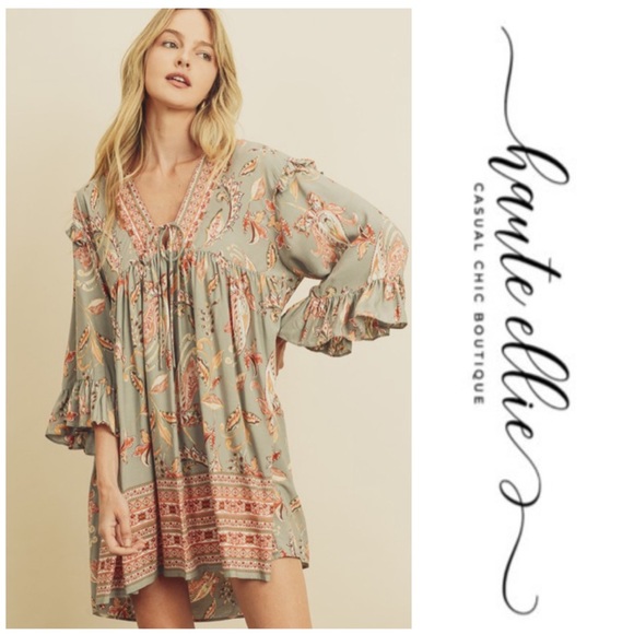 Sage-Floral Bohemian V-Neck Dress - Picture 3 of 9